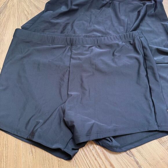 Tummy control black one piece swimsuit with shorts size XL - Picture 4 of 6